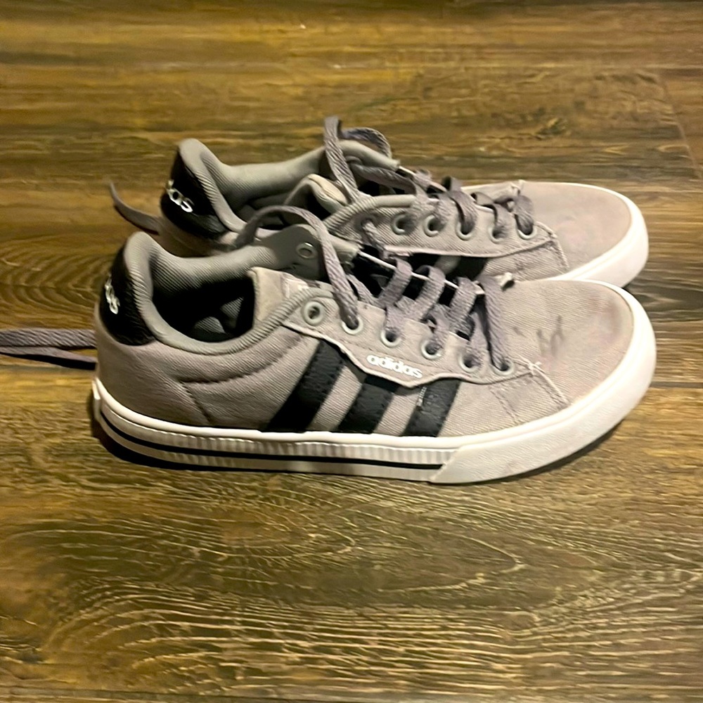 Kids Adidas size 2